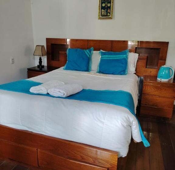اتاق استاندارد یک نفره, Casablanca