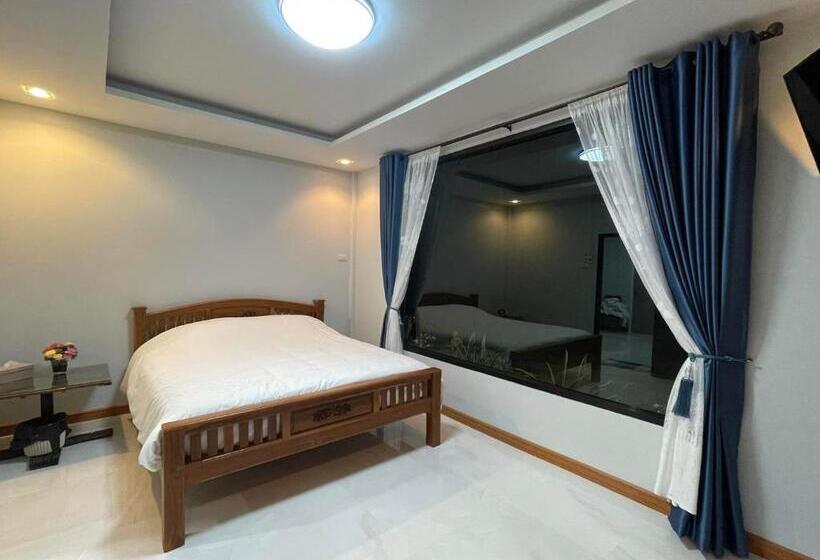 اتاق استاندارد با تخت بزرگ, บ้านระเบียงเลหลังสวน ทั้งหลัง 2 นอน 2 น้ำ 1 ครัว