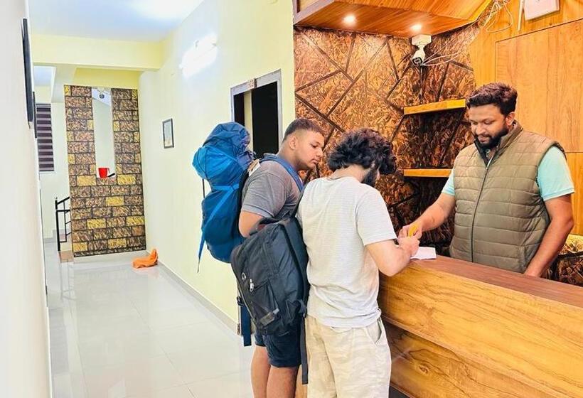 Номер Deluxe, Mystique Inn Wayanad