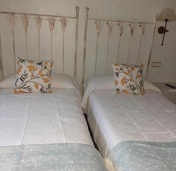 Четырехместный Номер Стандарт, El Valle Hotel Rural