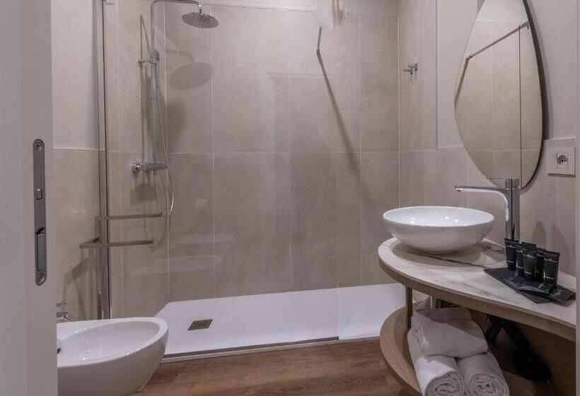 اتاق استاندارد, Hi Room