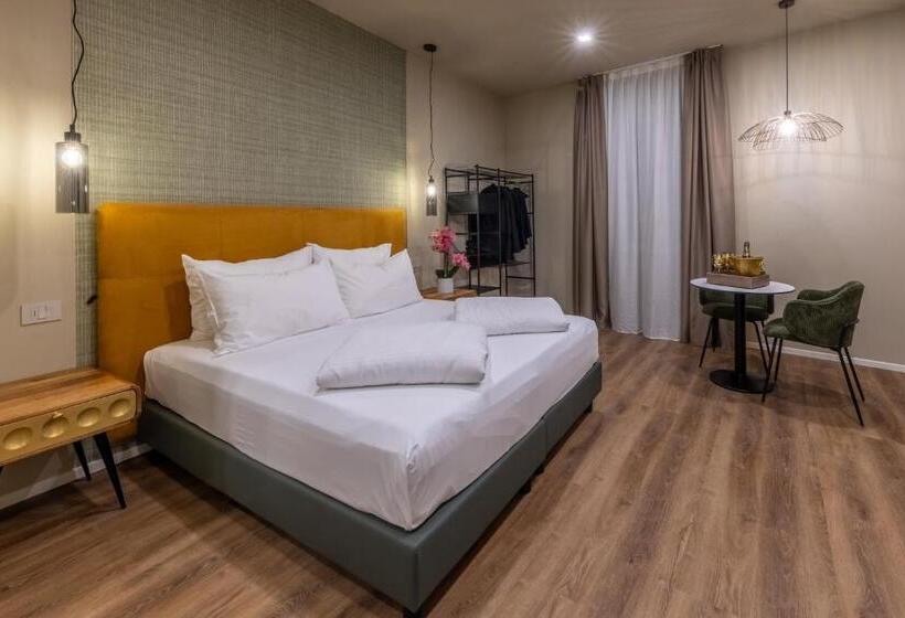 اتاق استاندارد, Hi Room