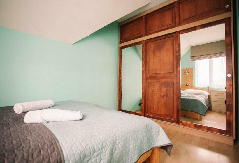 Apartamento 1 Dormitório, ötösfogat Panzió