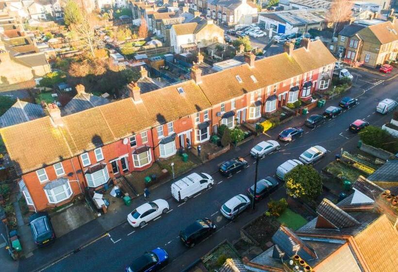 اتاق استاندارد, Heart Of Maidstone   Premium Double Rooms With Free Wi Fi