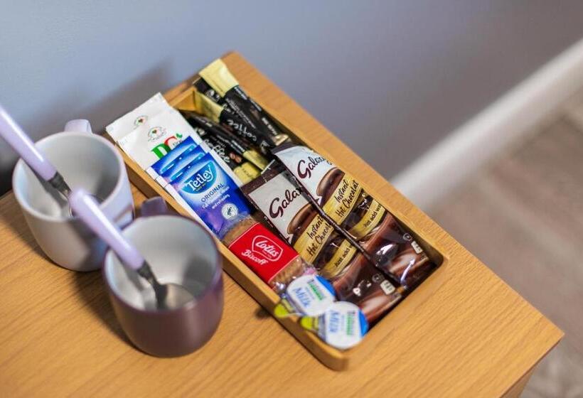 اتاق استاندارد, Heart Of Maidstone   Premium Double Rooms With Free Wi Fi