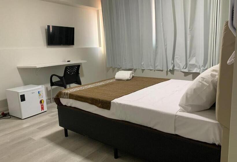 اتاق استاندارد یک نفره, Fênix