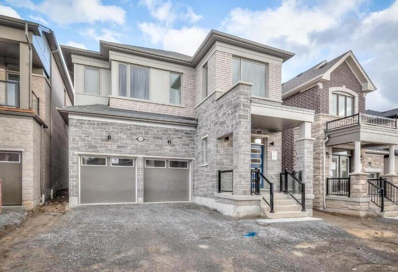 带1个卧室的高档别墅, Luxury Villas In Ajax And Scarborough