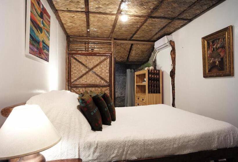 Семейный Номер Совместный Санузел, Banahaw Circle Nature Retreat