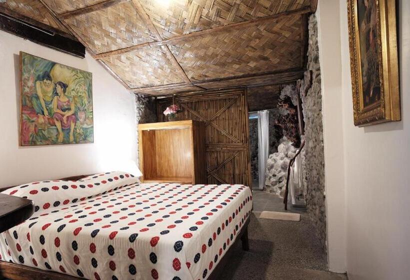 Семейный Номер Совместный Санузел, Banahaw Circle Nature Retreat