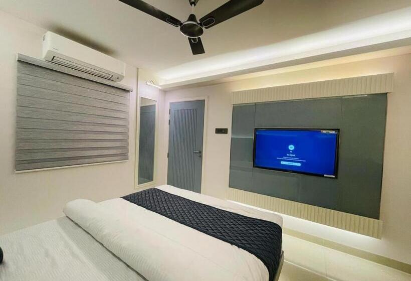 سوییت, Deltin Hotels Hyderabad