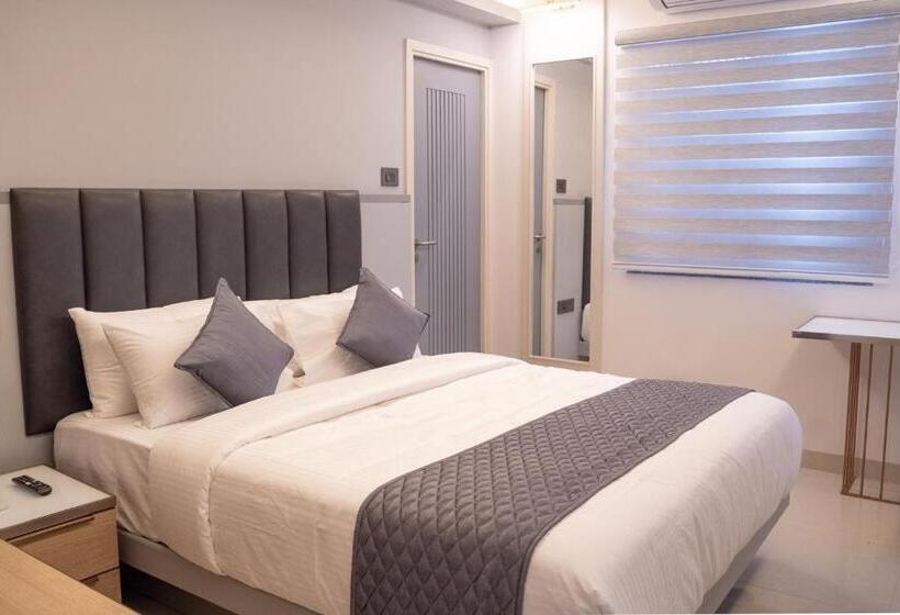 اتاق استاندارد یک نفره, Deltin Hotels Hyderabad