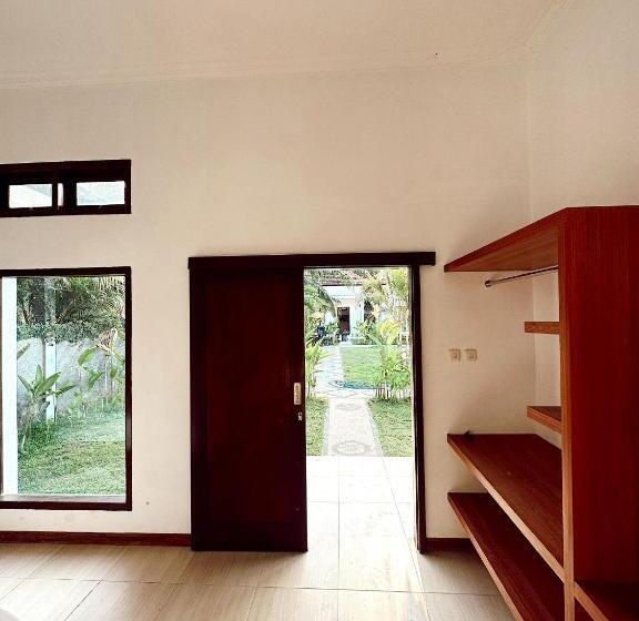 Студия Стандарт, Nomada Villas