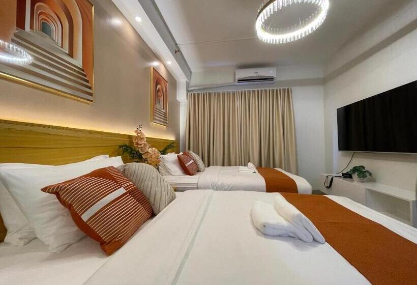 4인용 스탠다드 룸, Homefort At Shore 2 Residences