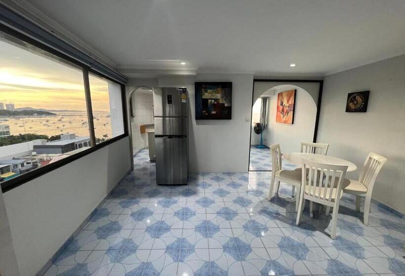 آپارتمان 1 خوابه با چشم‌انداز دریا, Pattaya Beach Condo