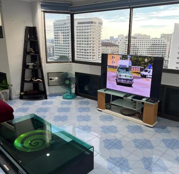 آپارتمان 1 خوابه با چشم‌انداز دریا, Pattaya Beach Condo