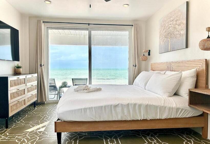 Апартаменты 1 Спальня, Villas Secreta Beachfront Resort