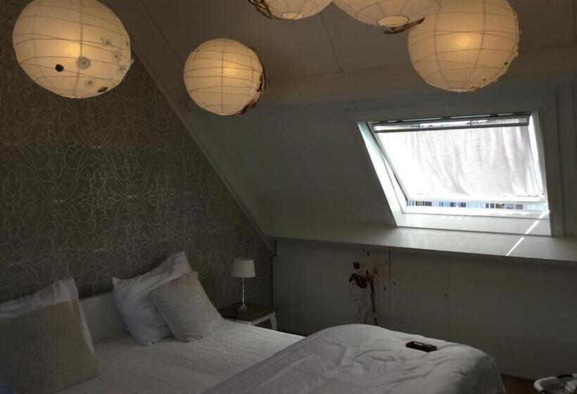 Quarto Deluxe, B&b Coco I En Ii