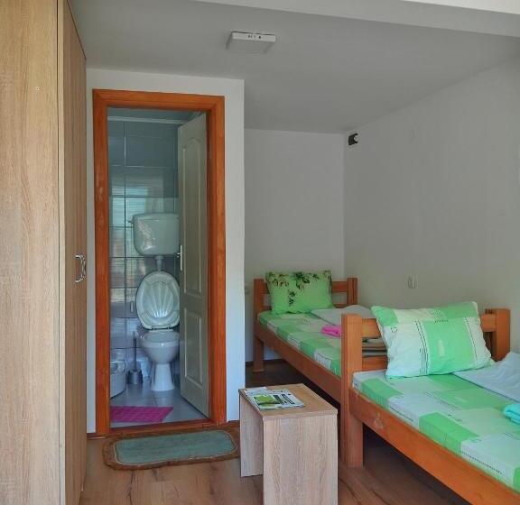 اتاق استاندارد با چشم‌انداز دریاچه, Guesthouse Mirkovic