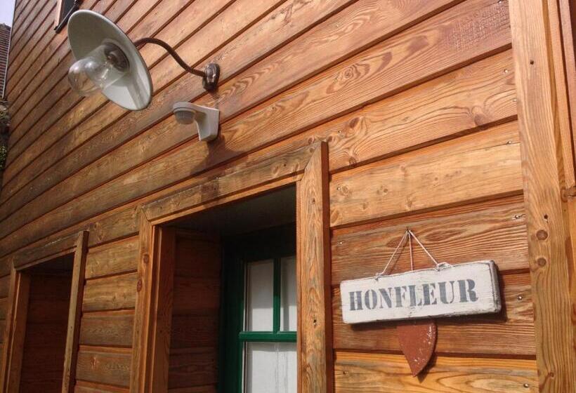 Номер Стандарт Вид на Сад, Honfleur à Deux