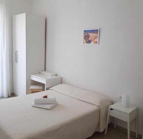 اتاق استاندارد, La Casa Di Totò