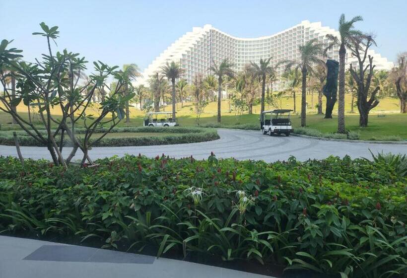 اتاق لوکس, Arena Sea View
