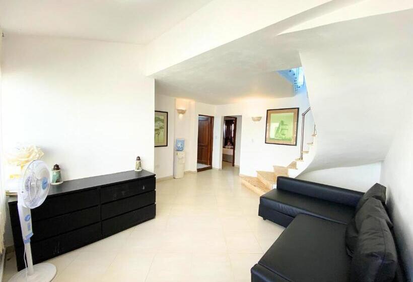 ویلای سوپریور 1 خوابه, Blue Mare Deluxe Bavaro Villas   Beach Suites, Concierge Service & Spa