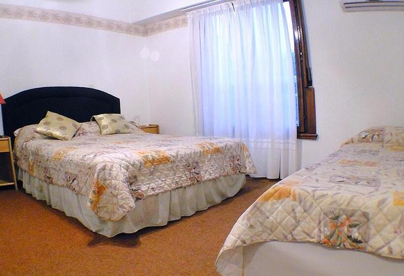 غرفة سوبيريور ثلاثية, Bosnia