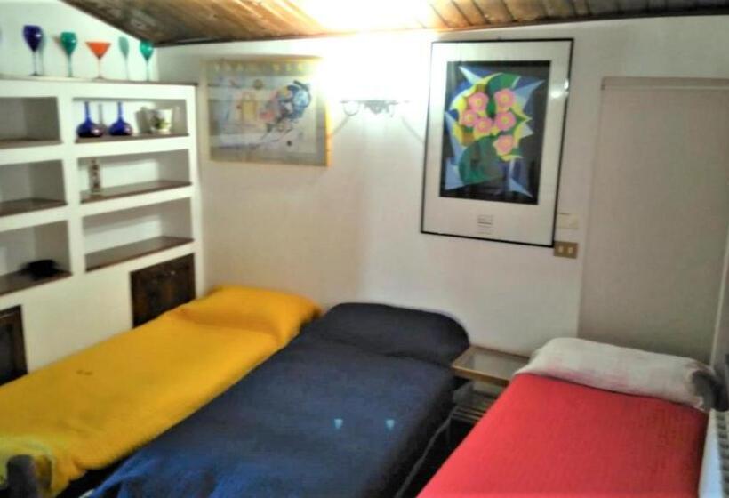 شقة غرفتين, Casale Barbagianni