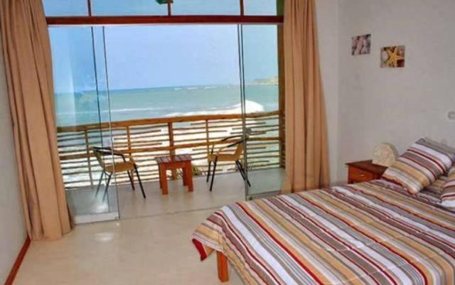اتاق استاندارد چهار تخته, Punta Pico