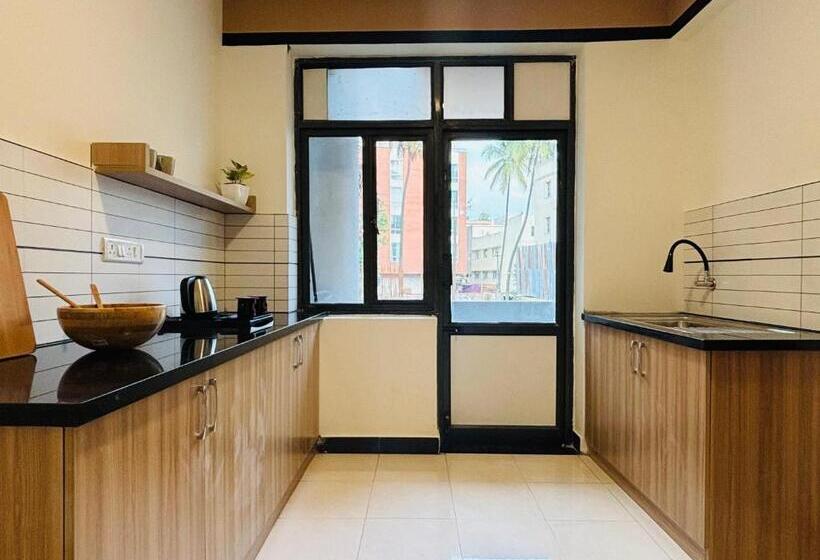 1 Bedroom Penthouse Apartment, Olive Palace Road   By Embassy Group