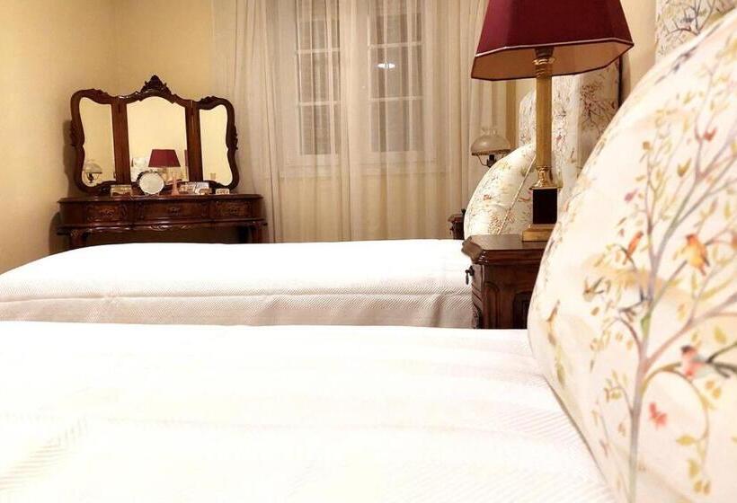اتاق استاندارد با سرویس بهداشتی مشترک, Fortaleza Faro