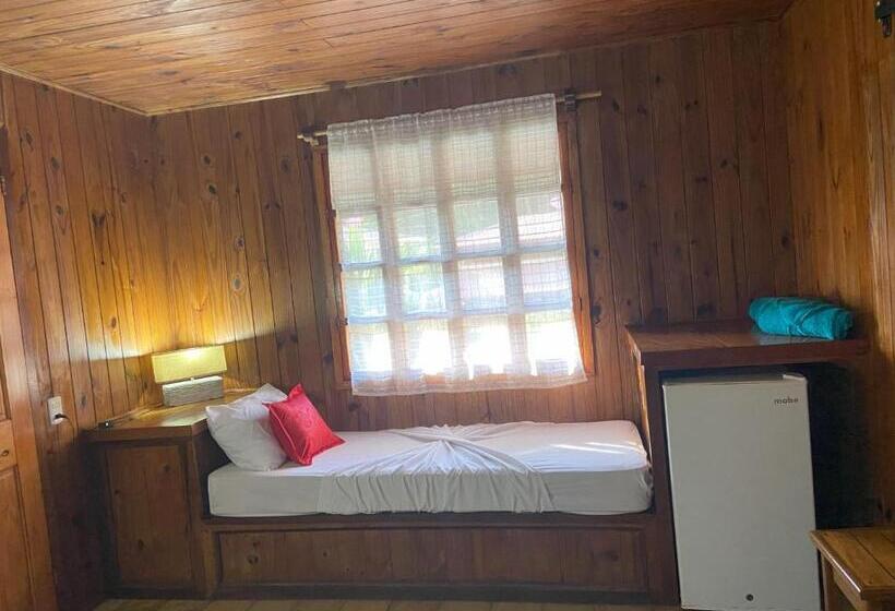 اتاق خانوادگی, Bungalows Malú