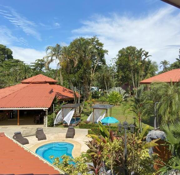 آپارتمان 1 خوابه با چشم‌انداز استخر, Bungalows Malú