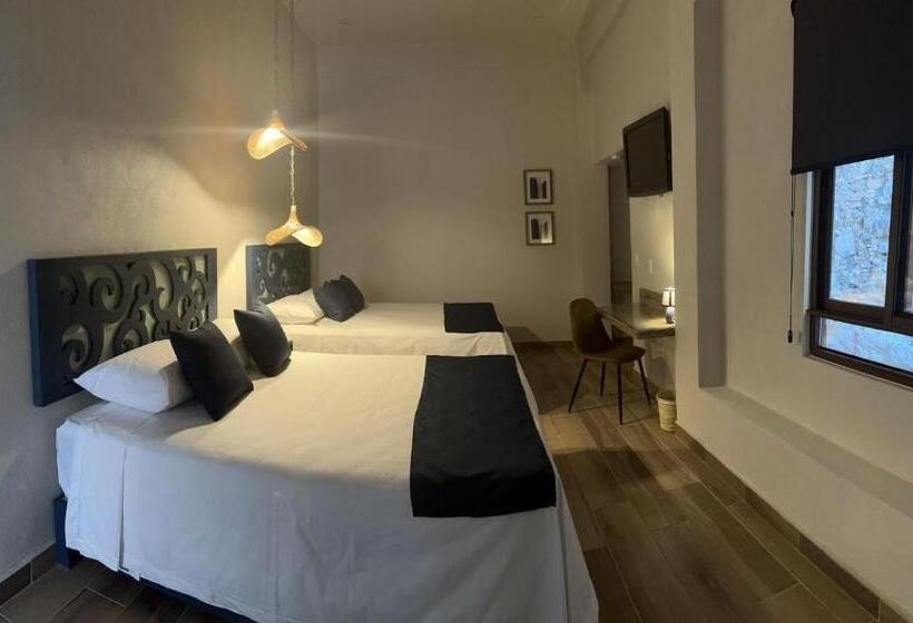 ２ダブルベッドのスタンダードルーム, Centrico House