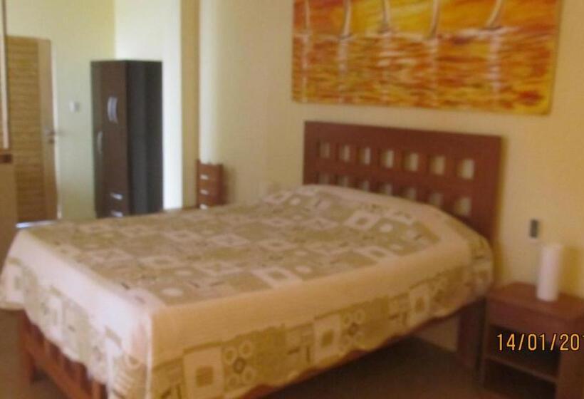 اتاق لوکس چهار تخته, Balcones De Zorritos