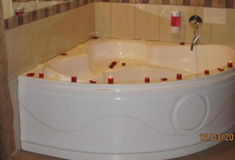 اتاق لوکس چهار تخته, Balcones De Zorritos
