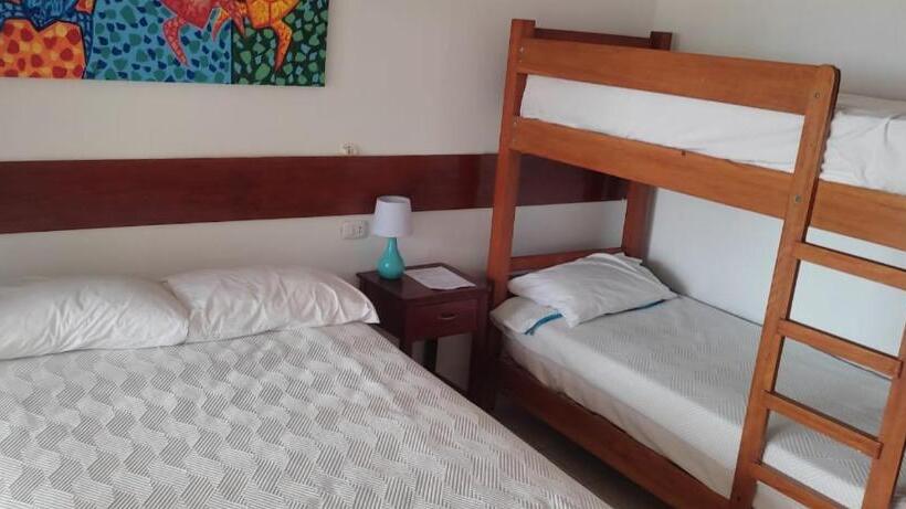 اتاق سوپریور چهار تخته, Balcones De Zorritos