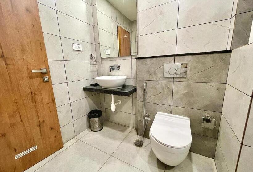 Economy Triple Room, Rockbay, Puri Swimming Pool, Near Sea Beach And Temple Fully Air Conditioned Hotel With Lift And Par