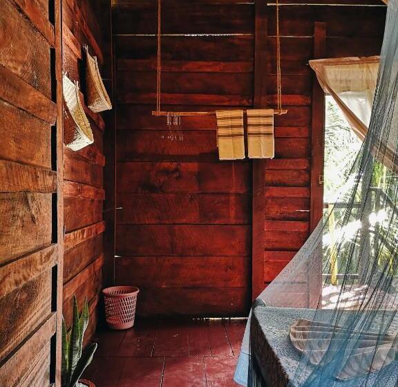 اتاق استاندارد با بالکن, Bird House Mirissa