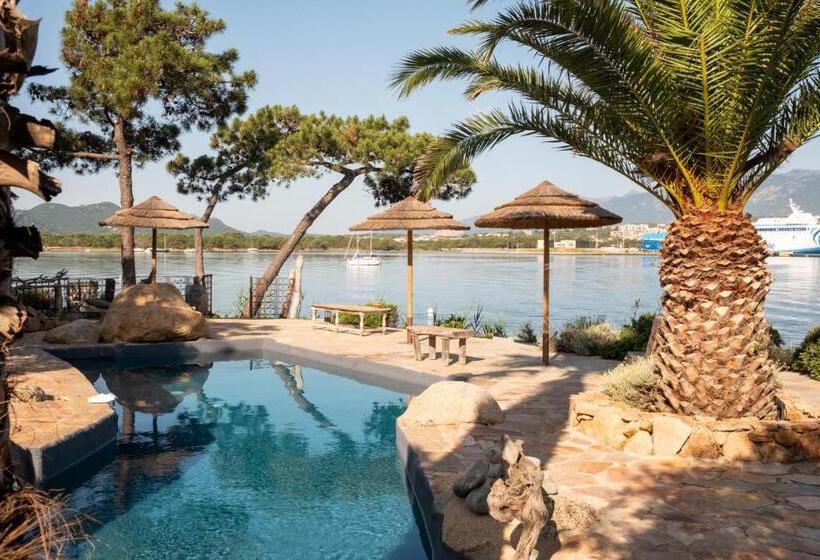 اتاق استاندارد, Maranatha, Location De Villas Pieds Dans L Eau