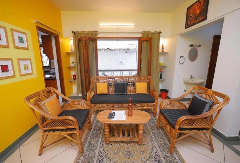 شقة غرفتين, Sm Villa