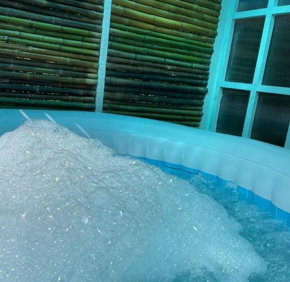 Номер Deluxe с Балконом, Villas Del Rio Glamping