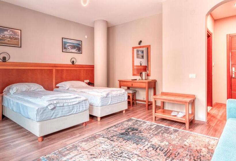 اتاق لوکس, Smrcha, Resort Mavrovo