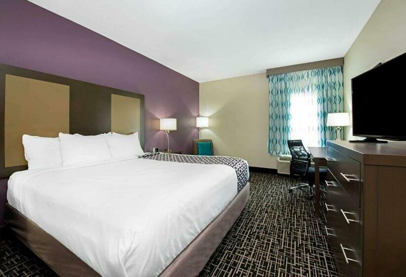 스탠다드 룸 킹사이즈 침대, La Quinta By Wyndham Lake Charles   Westlake