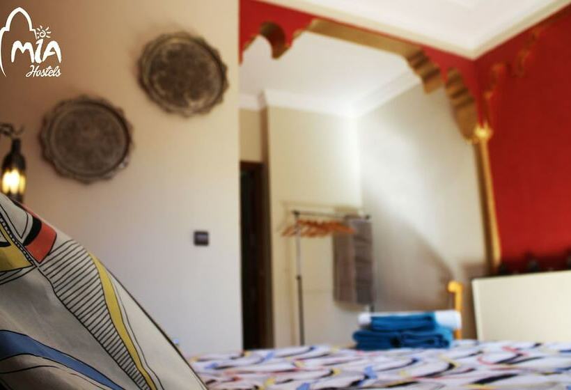 Номер Базовый Двуспальная Кровать, Mia Hostels