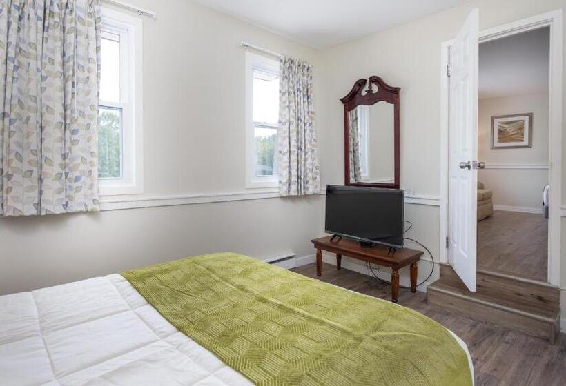 Family Suite, Grey Bonnet Inn