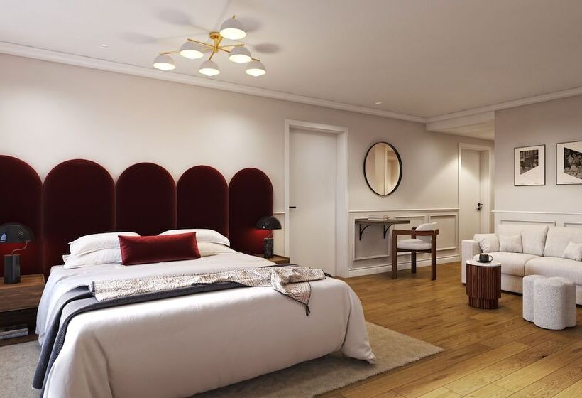 Family Suite, The Store