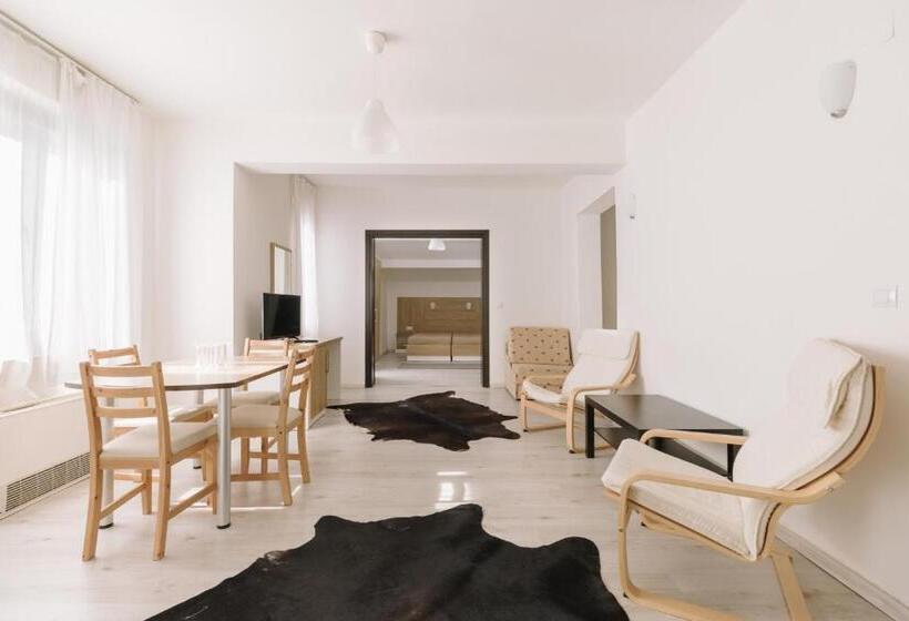 Люкс 2 Спальни, Eco Hotel Zdravetz