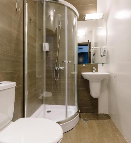 Четырехместный Номер Стандарт, Eco Hotel Zdravetz