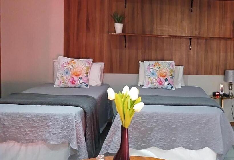 Семейный Номер Deluxe, The Flower Guest House